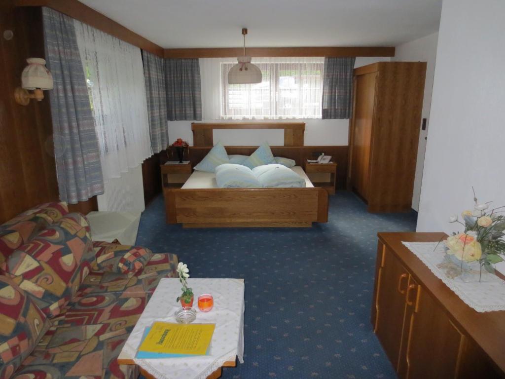 Hotel Alpenhäusl Sölden Zimmer foto